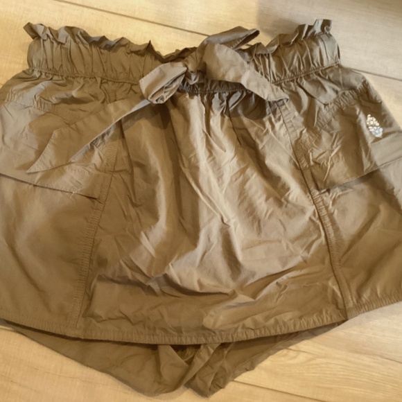 Free People In The Wild Skort Olive Green - Picture 2 of 5